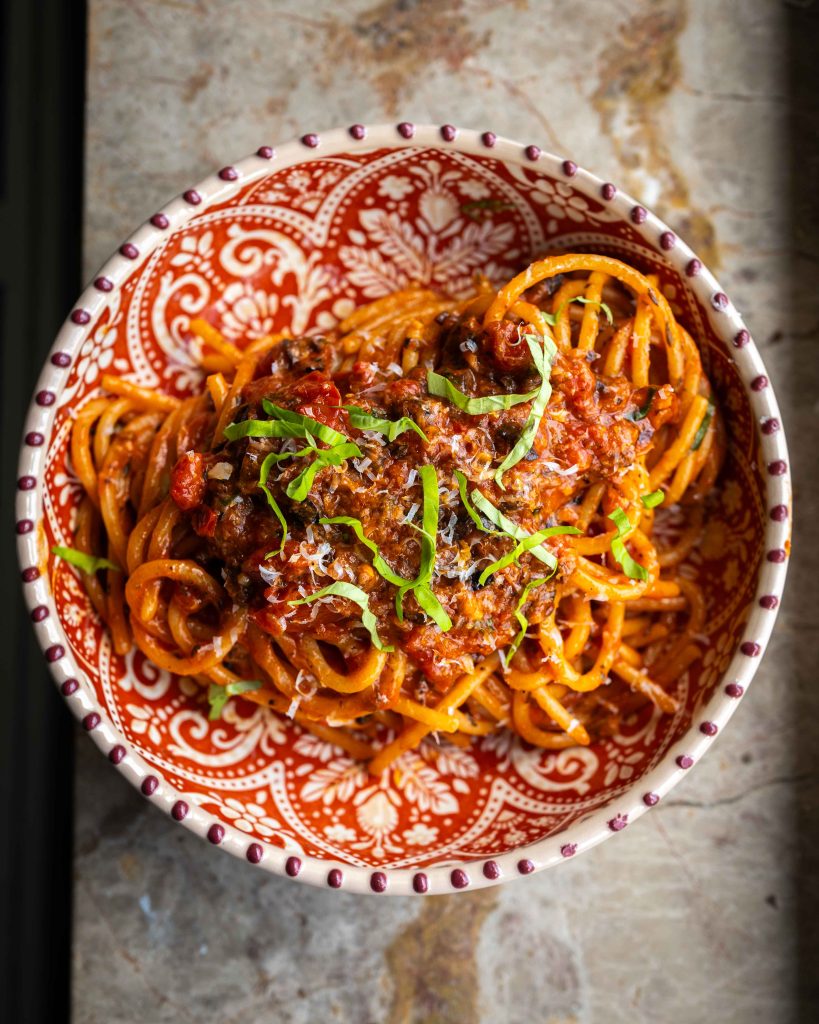 Pasta med Oliven – Pasta alla Puttanæsten