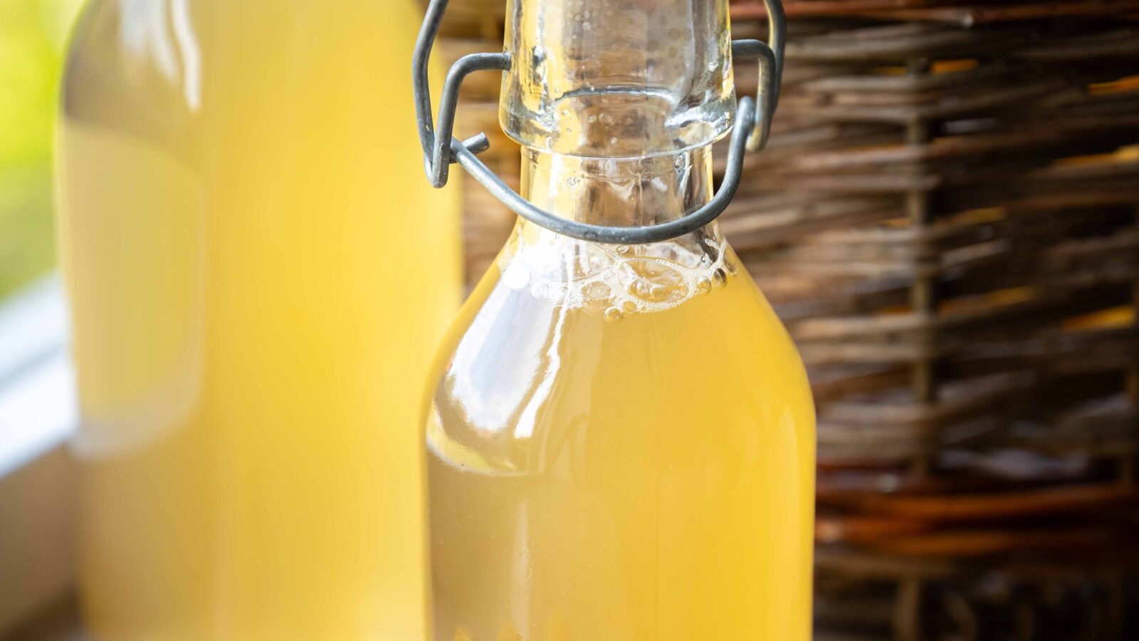 Mirabellesaft – nem hjemmelavet saft med citron og vanilje
